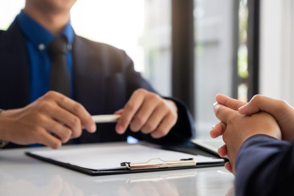「会社で活躍してくれそうか？」を確認