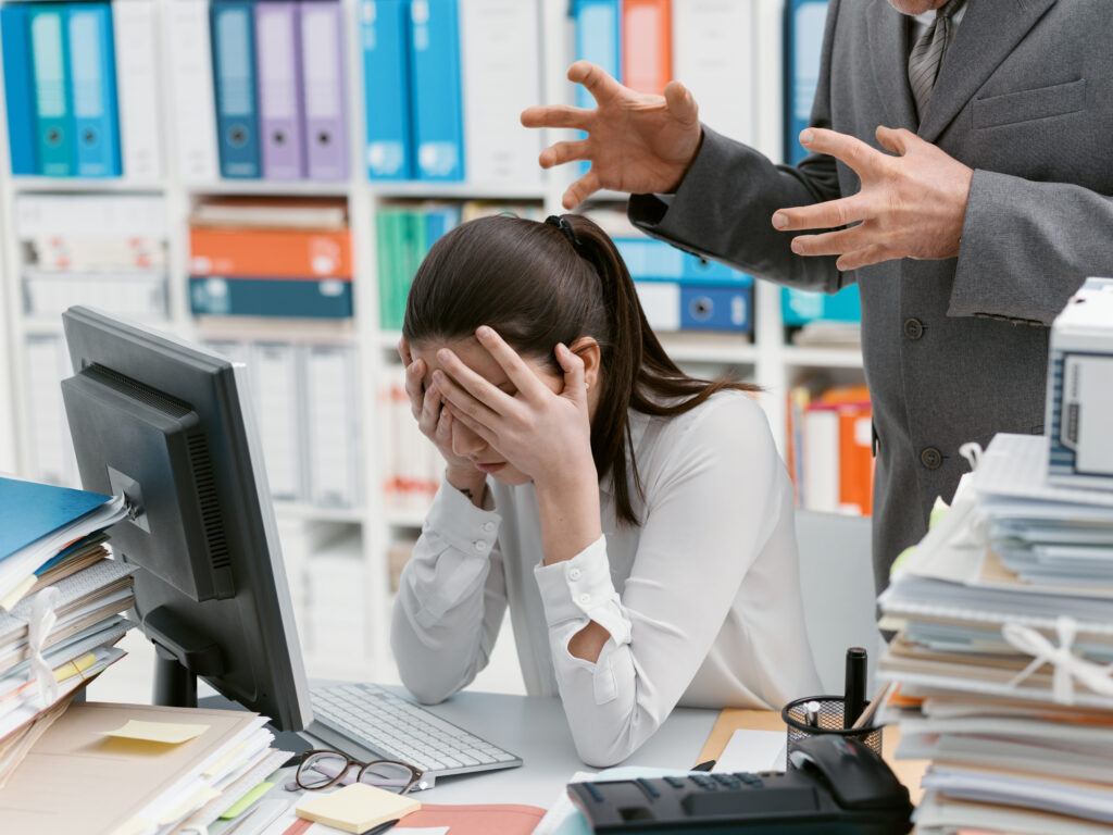 なぜ退職交渉はこれほどまでに難しいのか？