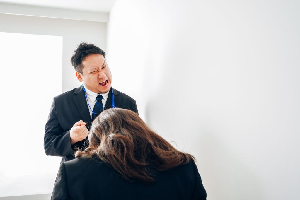 ブラック企業はパワハラの温床